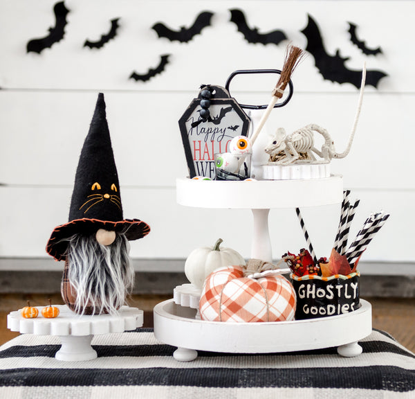 2 Halloween nesting serving offers trays